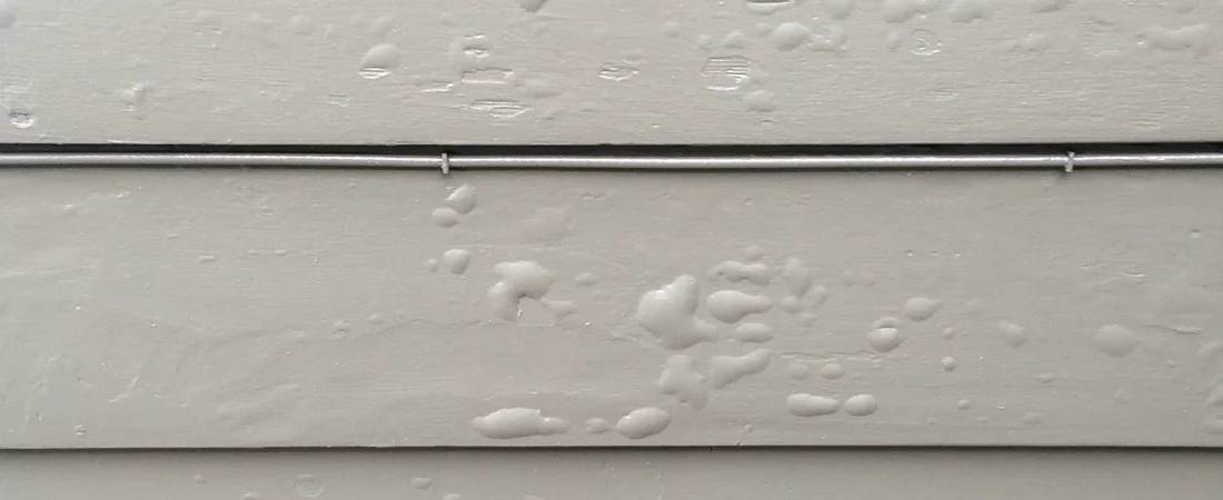 Bubbles Under Paint from Humidity: Causes, Warning Signs, and How to Stop Paint Blistering Indoors