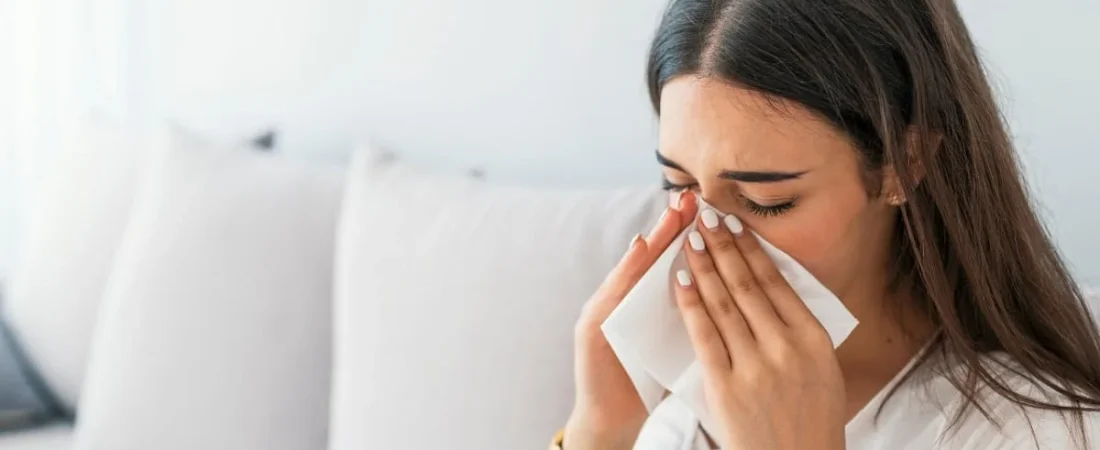 Humidity and Allergies: How Indoor Moisture Affects Symptoms and Comfort