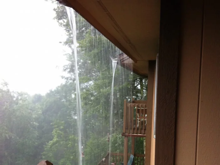 Why Indoor Humidity Spikes After Rain: Causes, Effects and Simple Fixes