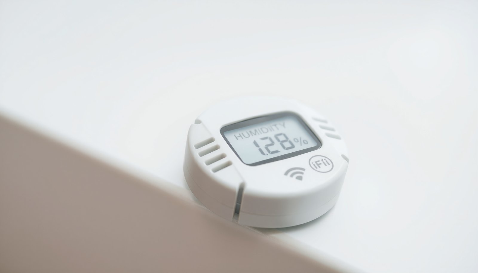 best humidity sensors for smart home close-up view
